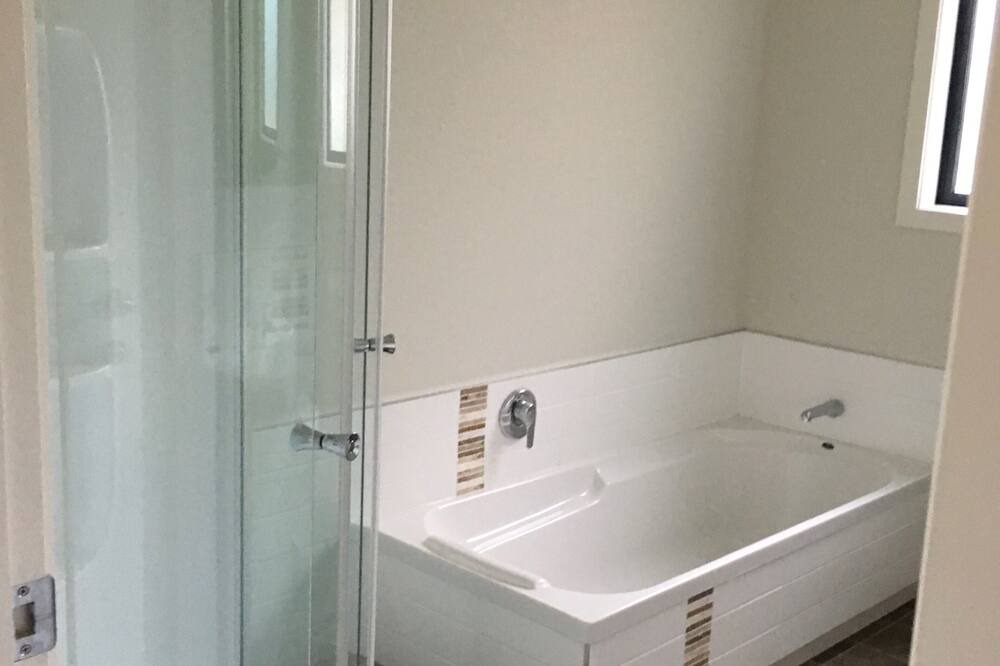 Photo of Bathroom in Kurow