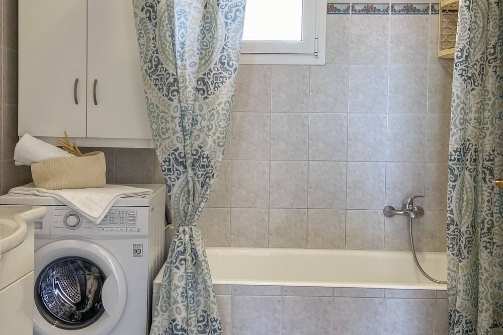Photo of Bathroom in Khelmata