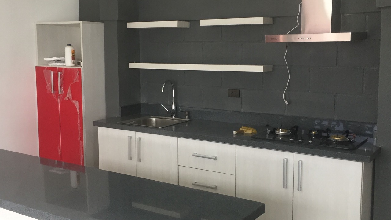 Photo of Kitchen in Roble