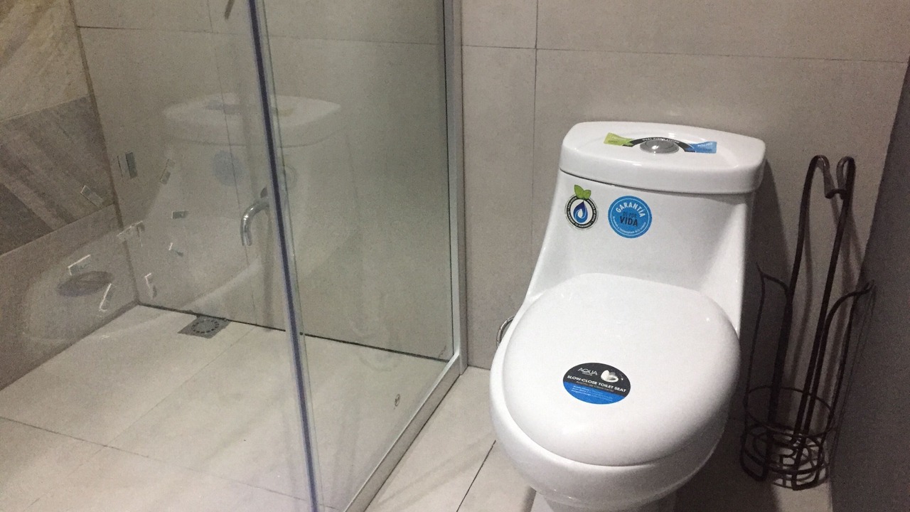 Photo of Bathroom in Roble
