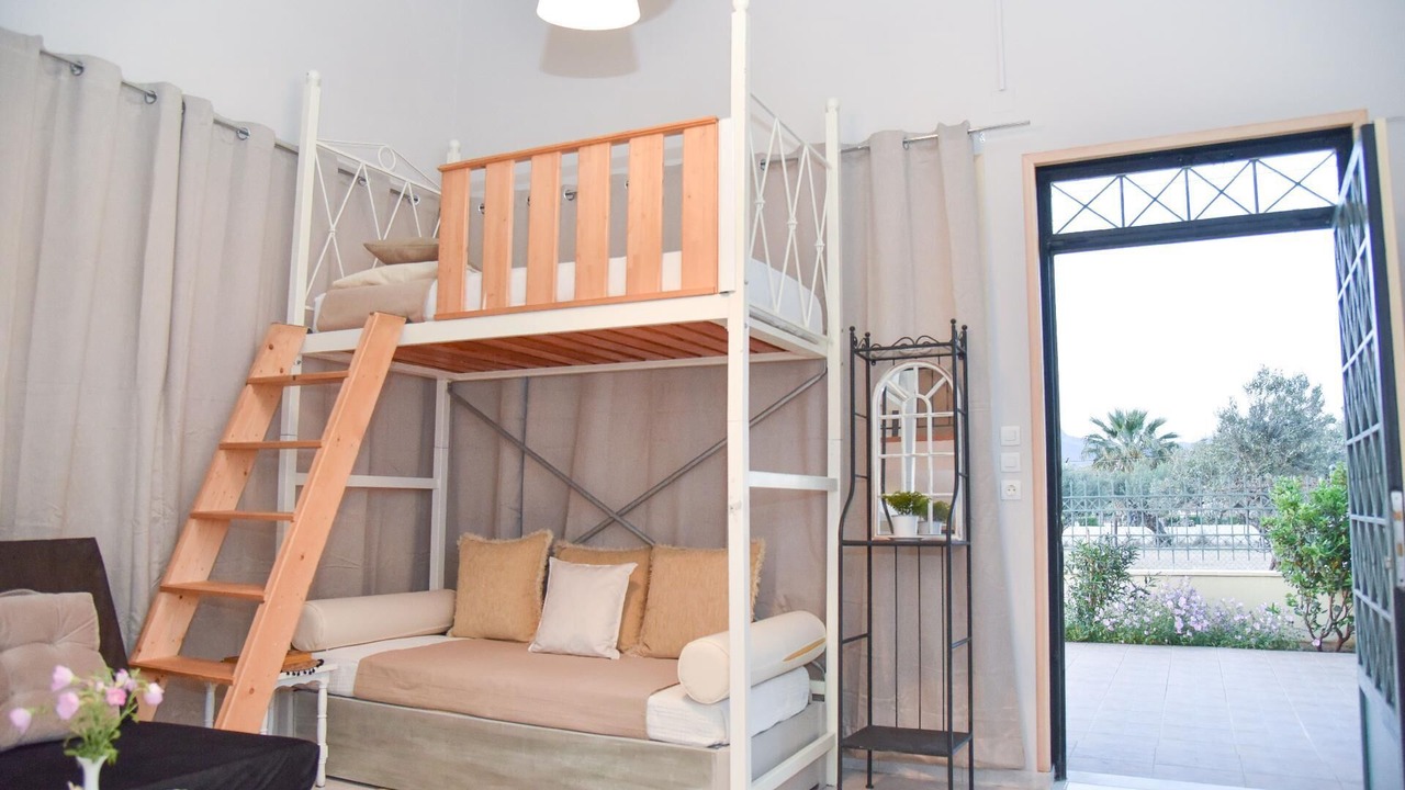 Photo of Bedroom in Korithion
