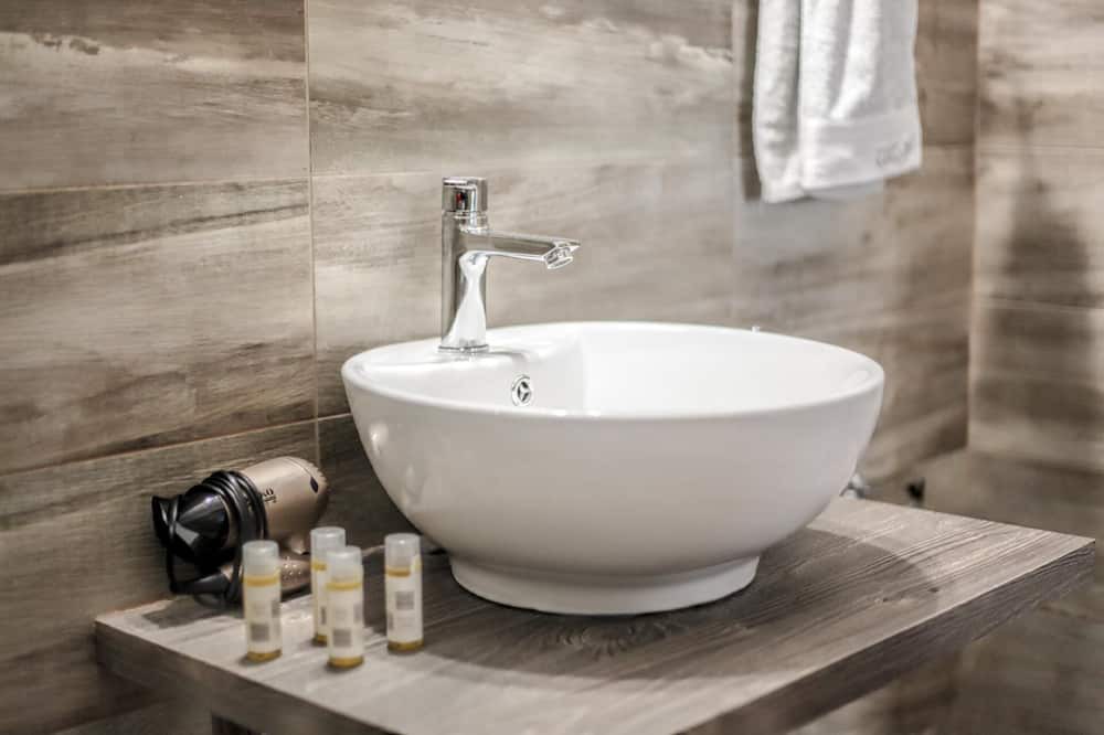 Photo of Bathroom in Kalambaka
