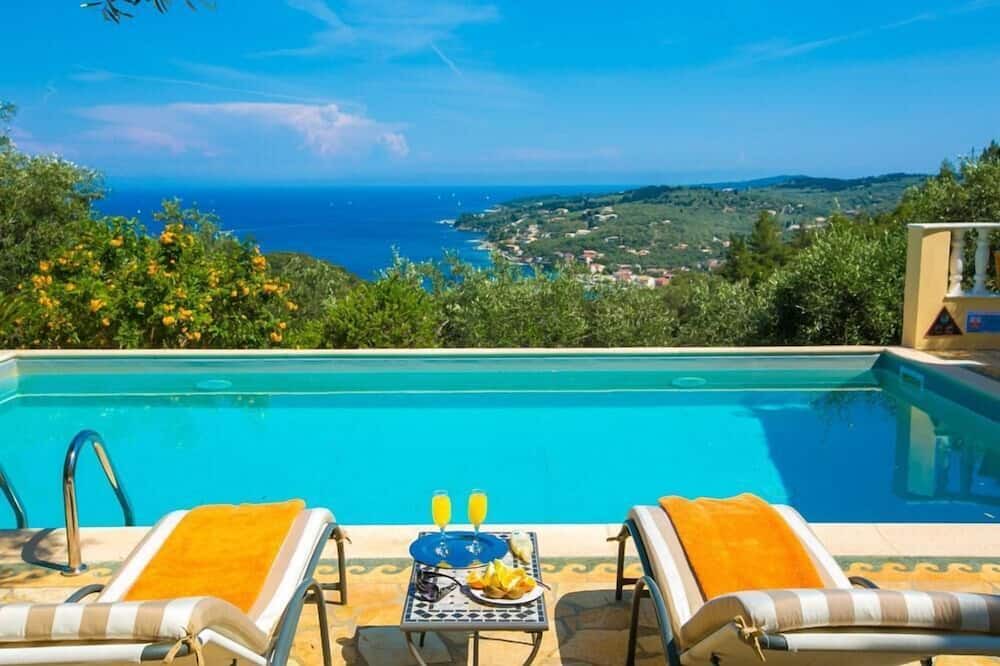 Photo of Patio Balcony in Ieromonachos