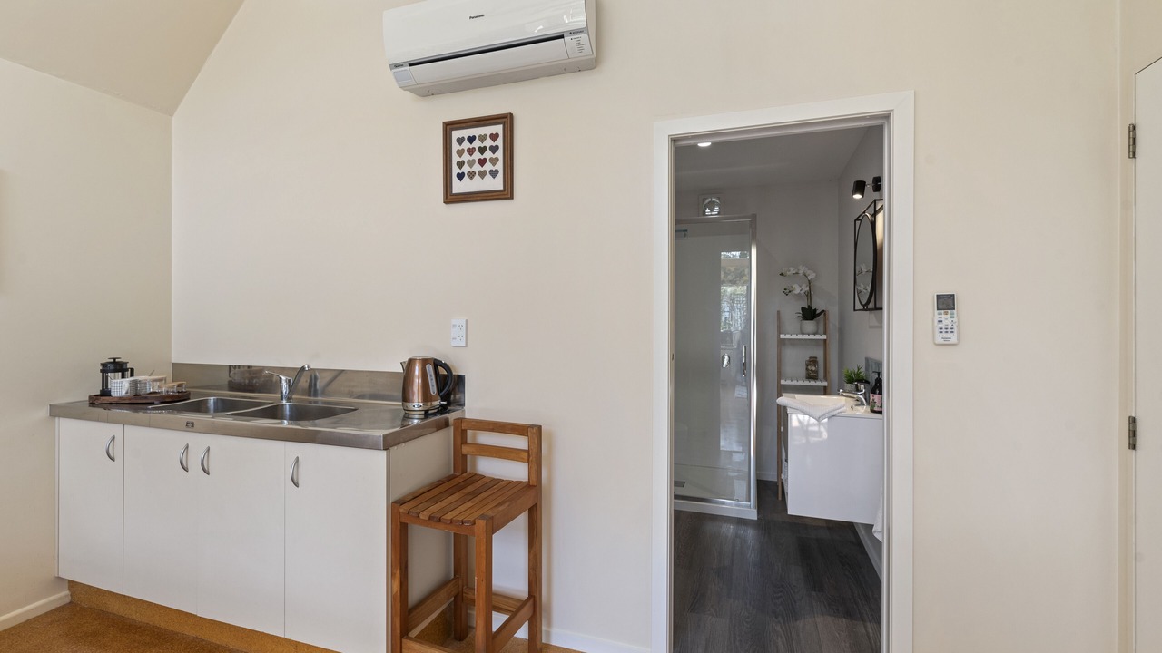 Photo of Kitchen in Waikanae