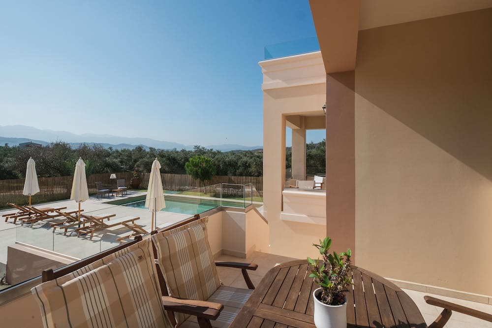 Photo of Patio Balcony in Galatas