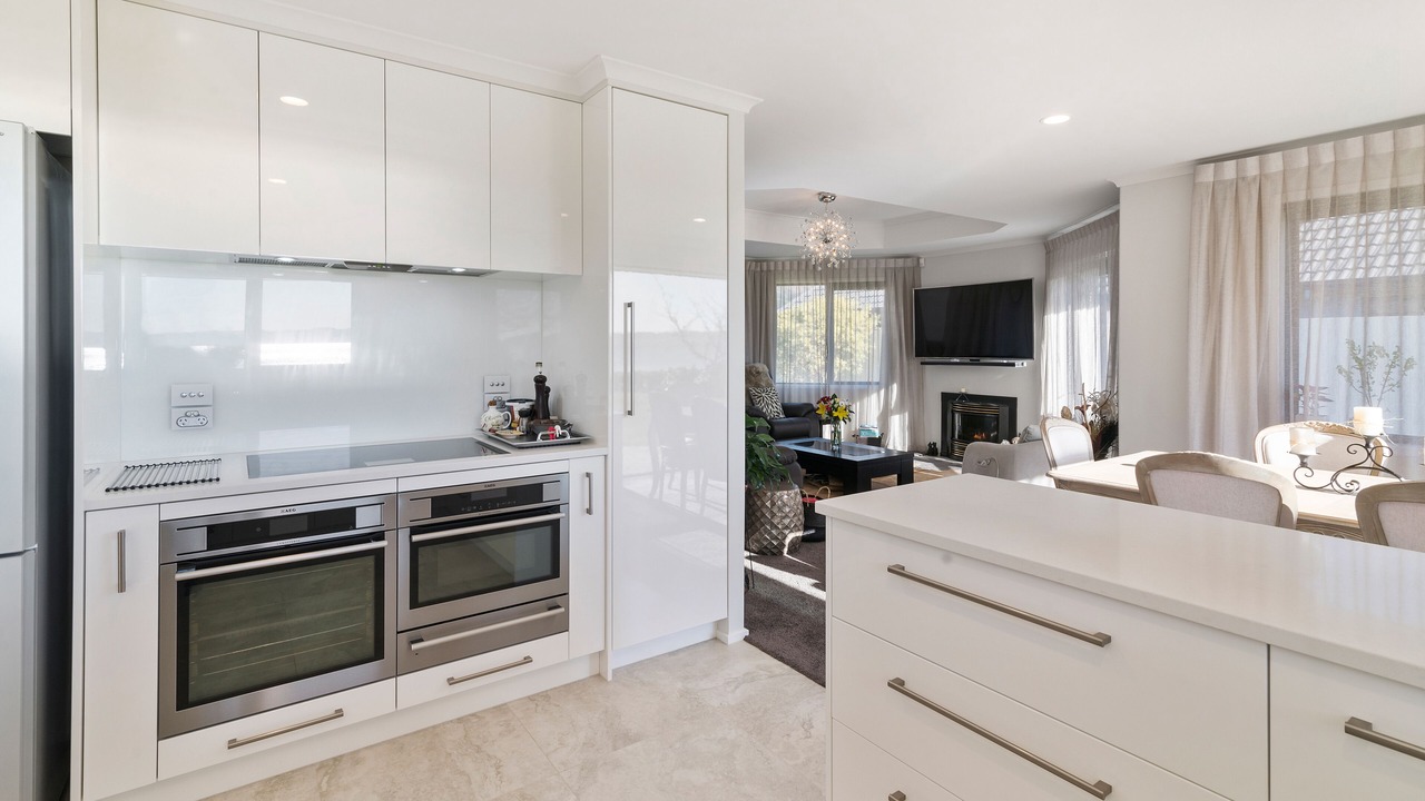 Photo of Kitchen in Kawaha Point
