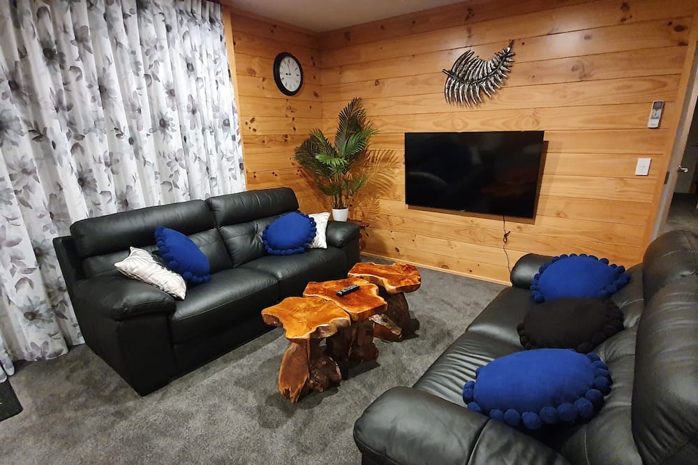 Photo of Livingroom in Rotorua
