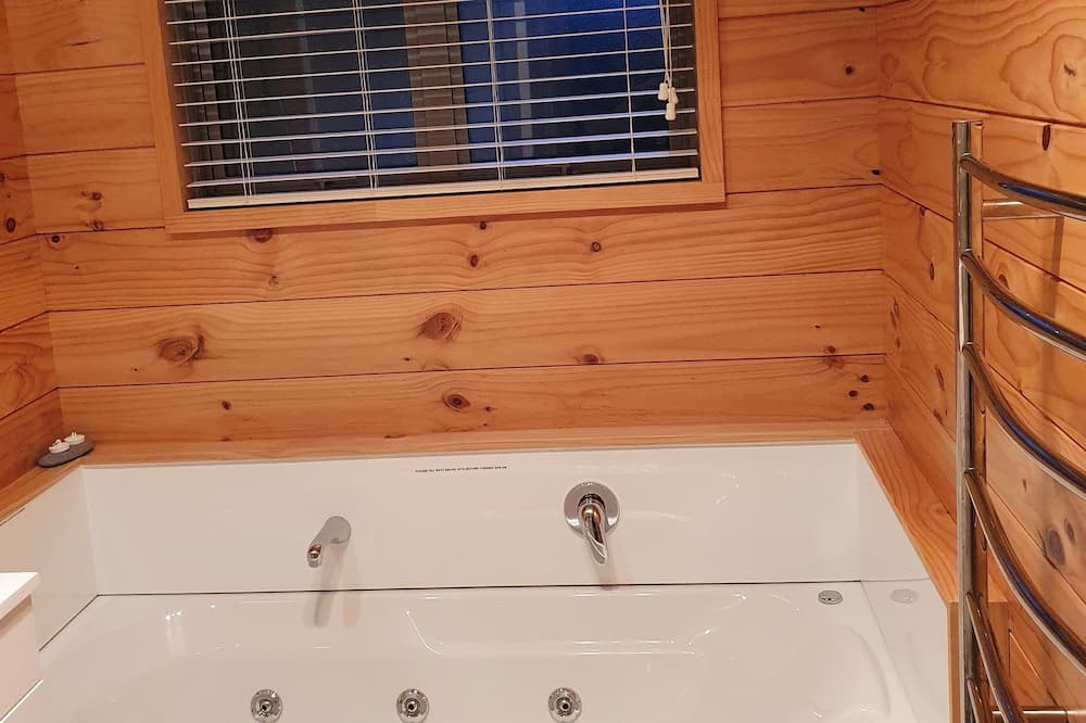 Photo of Bathroom in Rotorua
