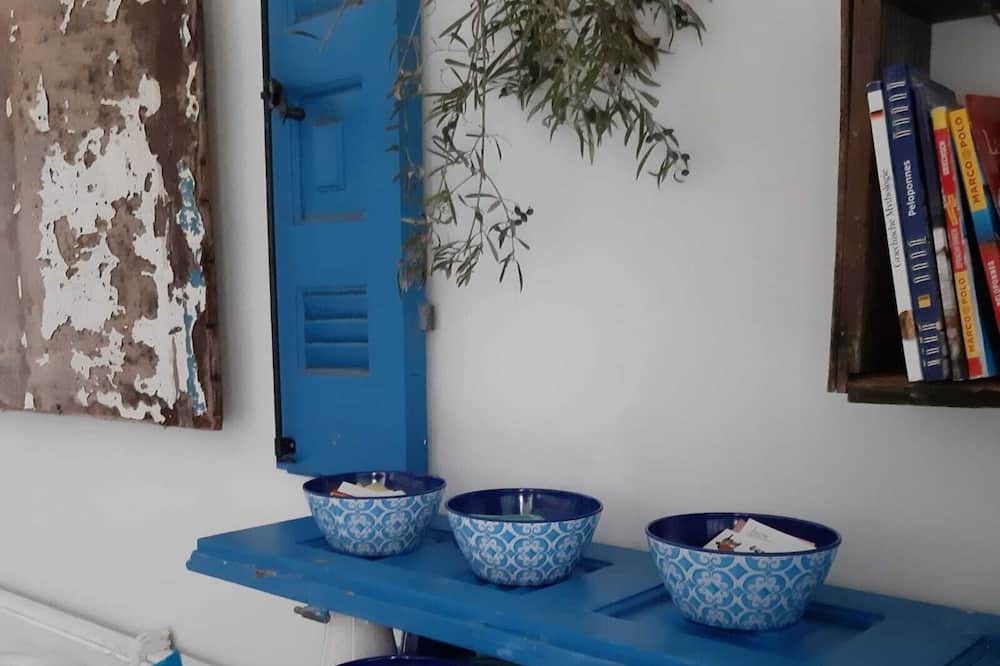 Photo of Livingroom in Foinikounta