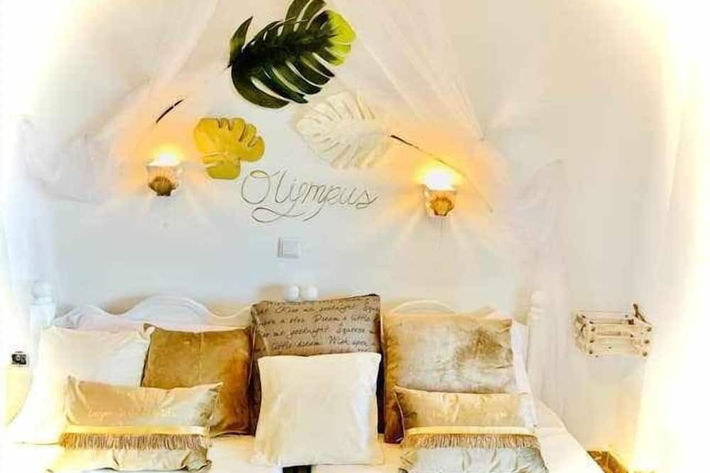 Photo of Bedroom in Magoulades