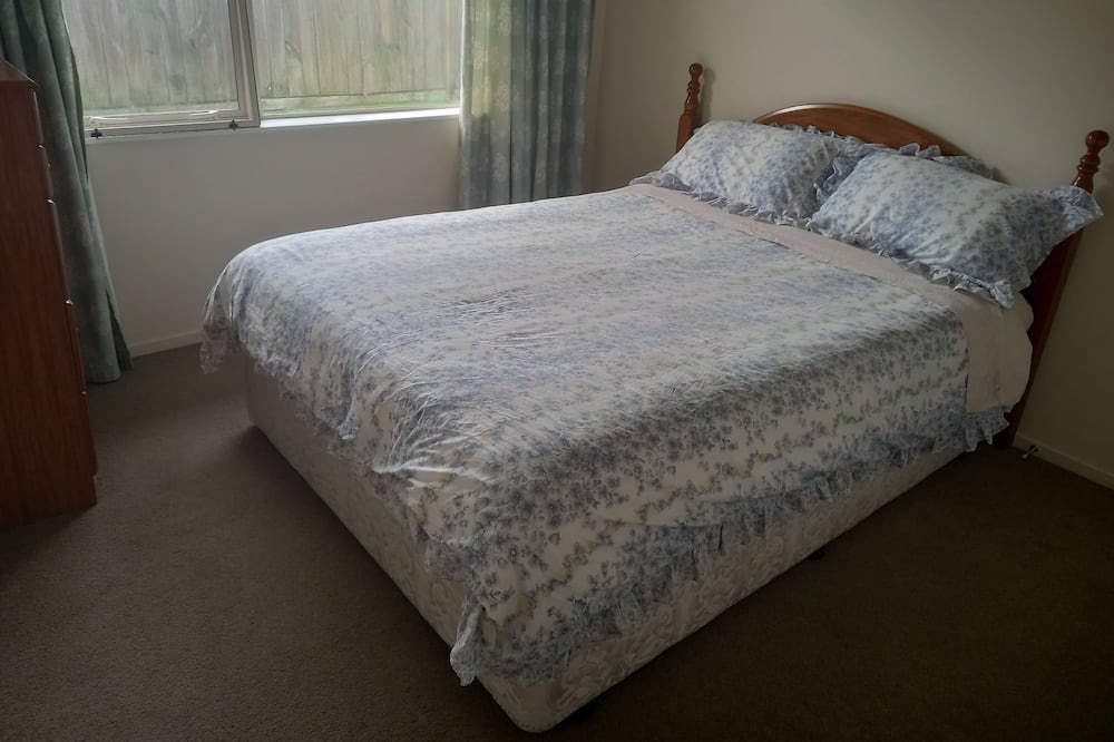 Photo of Bedroom in Whanganui