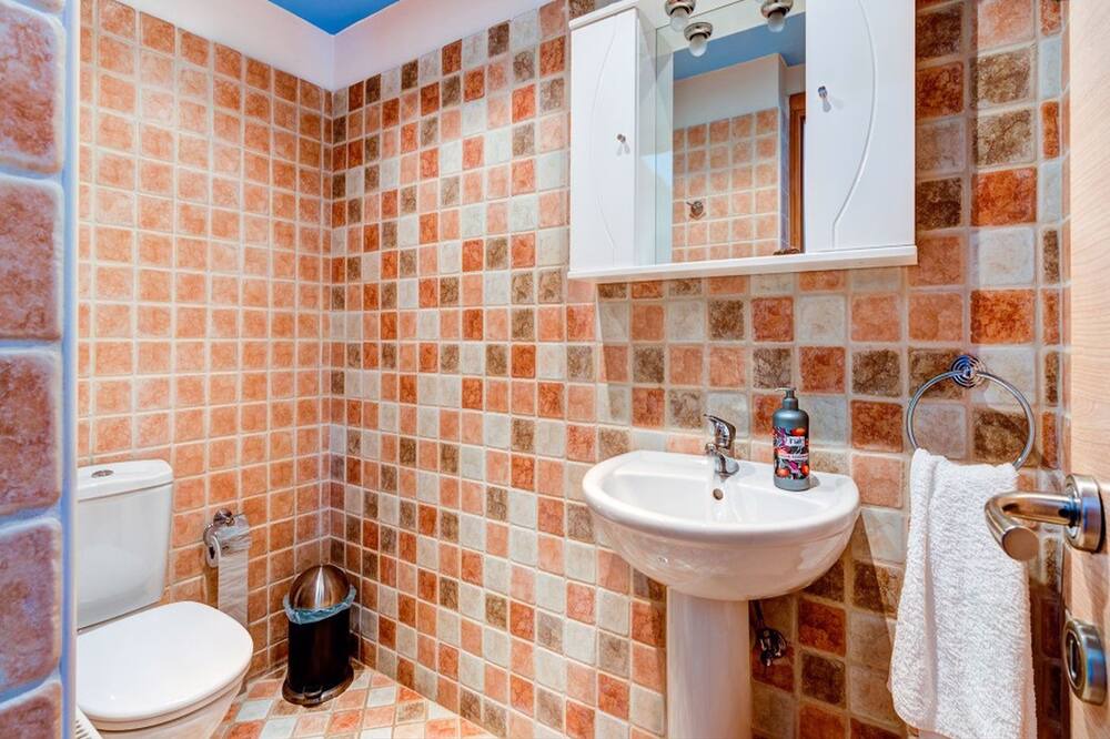 Photo of Bathroom in Agios Nikolaos