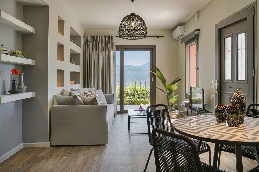 Photo of Livingroom in Khelmata