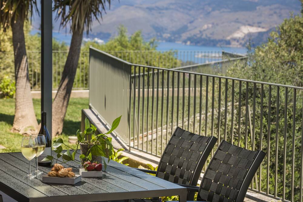 Photo of Patio Balcony in Khelmata