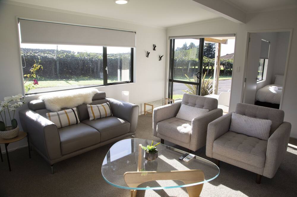 Photo of Livingroom in Te Puke