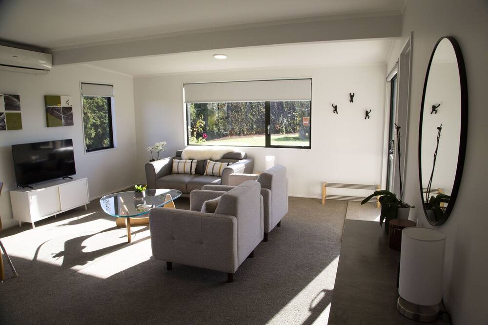Photo of Livingroom in Te Puke