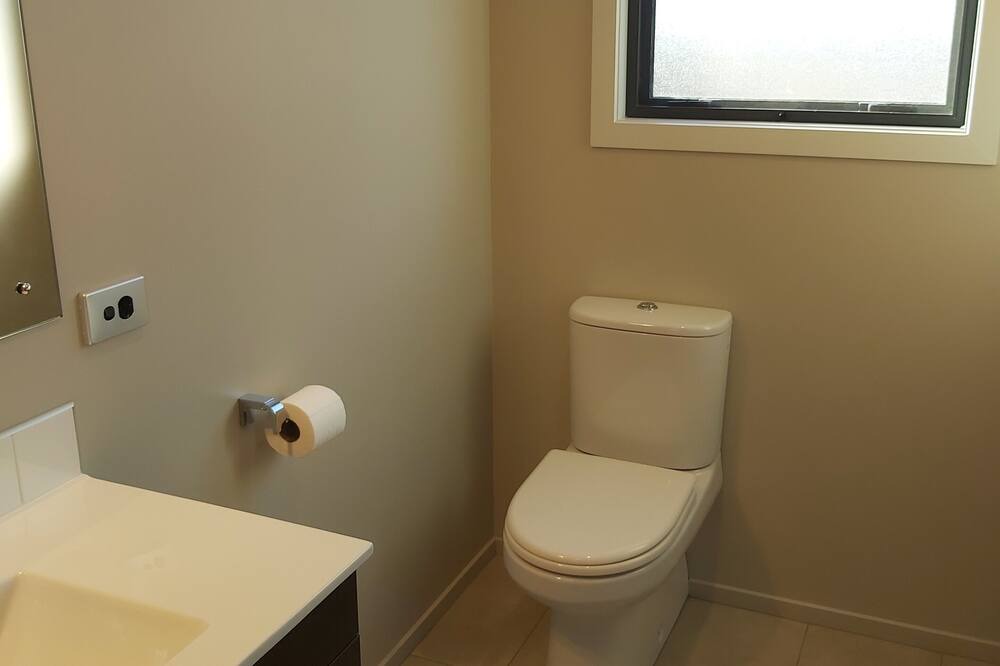 Photo of Bathroom in Waipiata