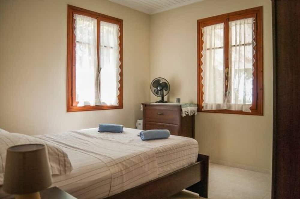 Photo of Bedroom in Lourdata