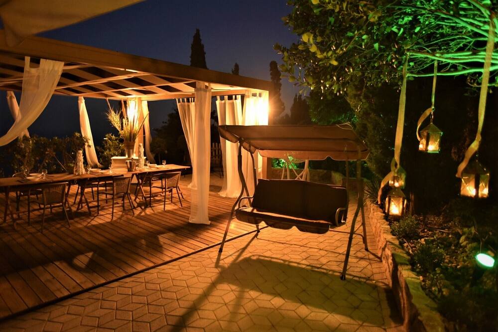 Photo of Patio Balcony in Rodhia