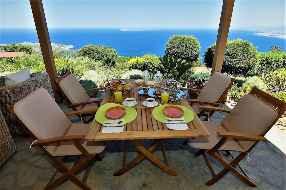 Photo of Patio Balcony in Rodhia