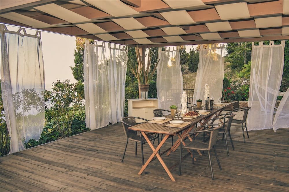 Photo of Patio Balcony in Rodhia