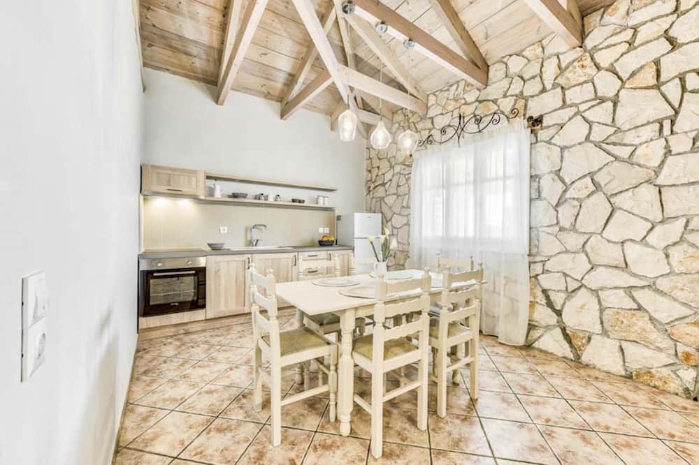 Photo of Kitchen in Marathias