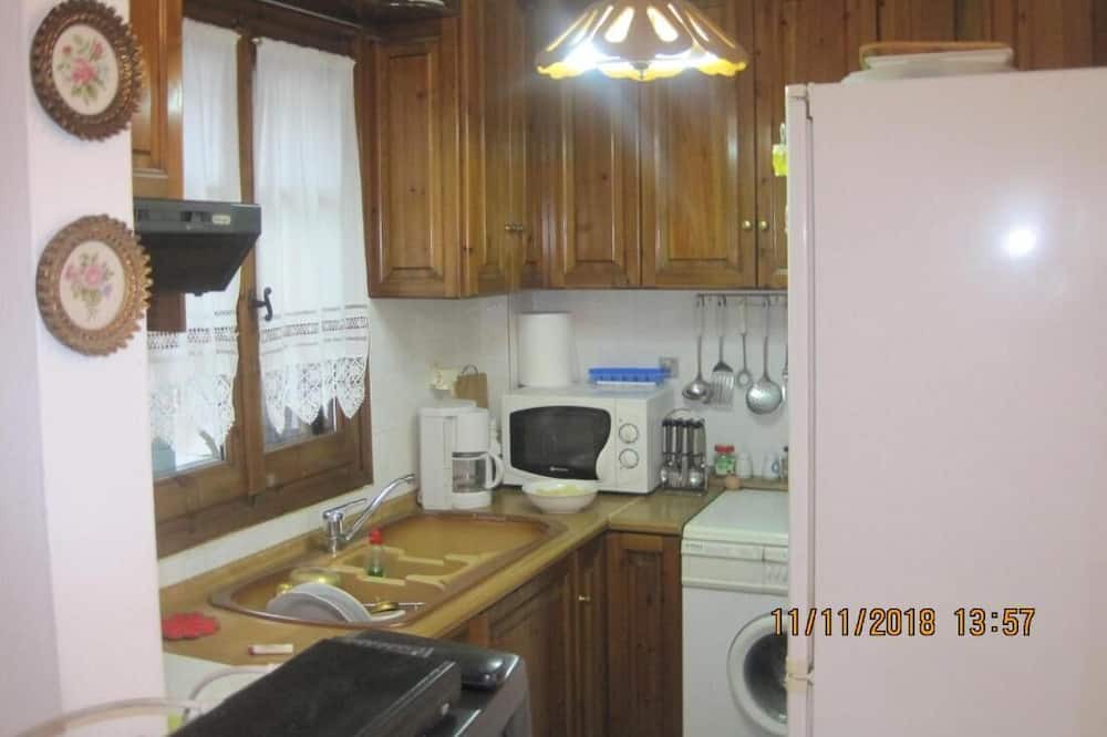 Photo of Kitchen in Dhrepanon