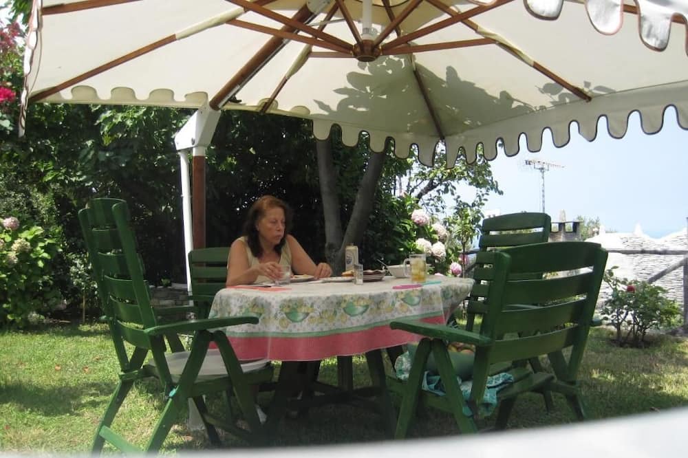 Photo of Patio Balcony in Dhrepanon