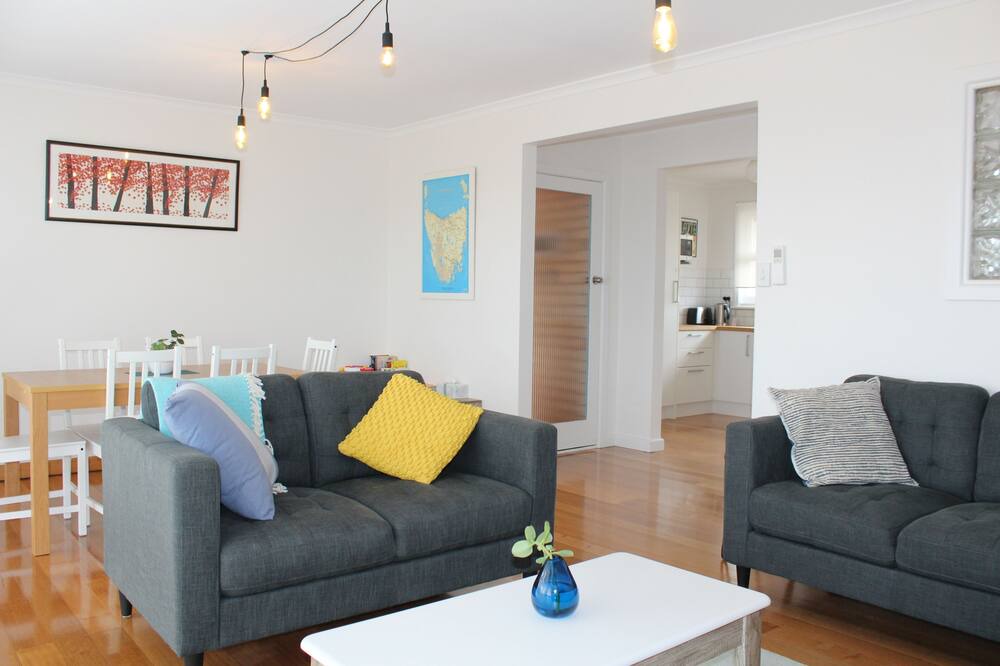 Photo of Livingroom in Howrah