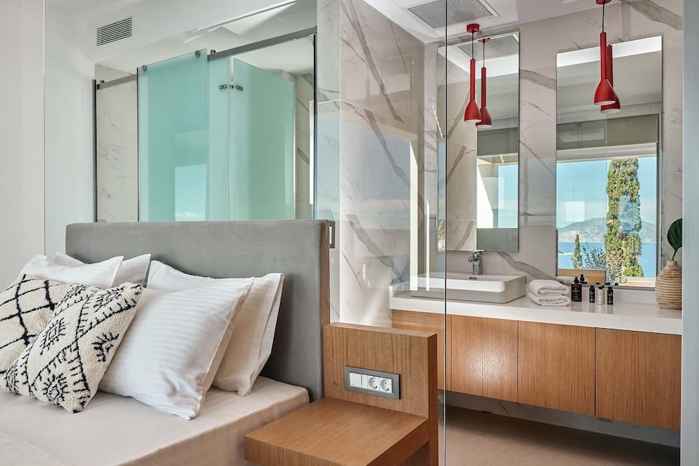 Photo of Others in Marathias