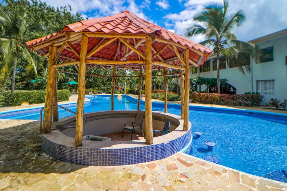 Photo of Others in Damas