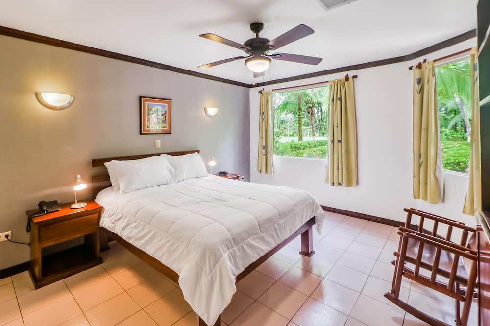 Photo of Others in Damas