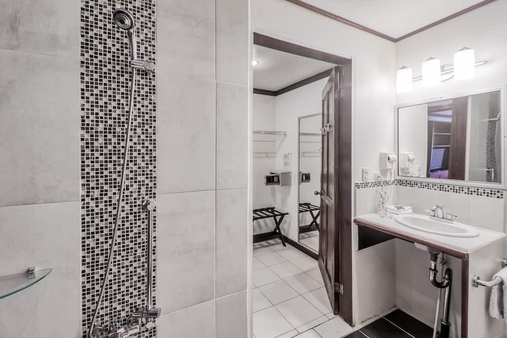 Photo of Others in Damas