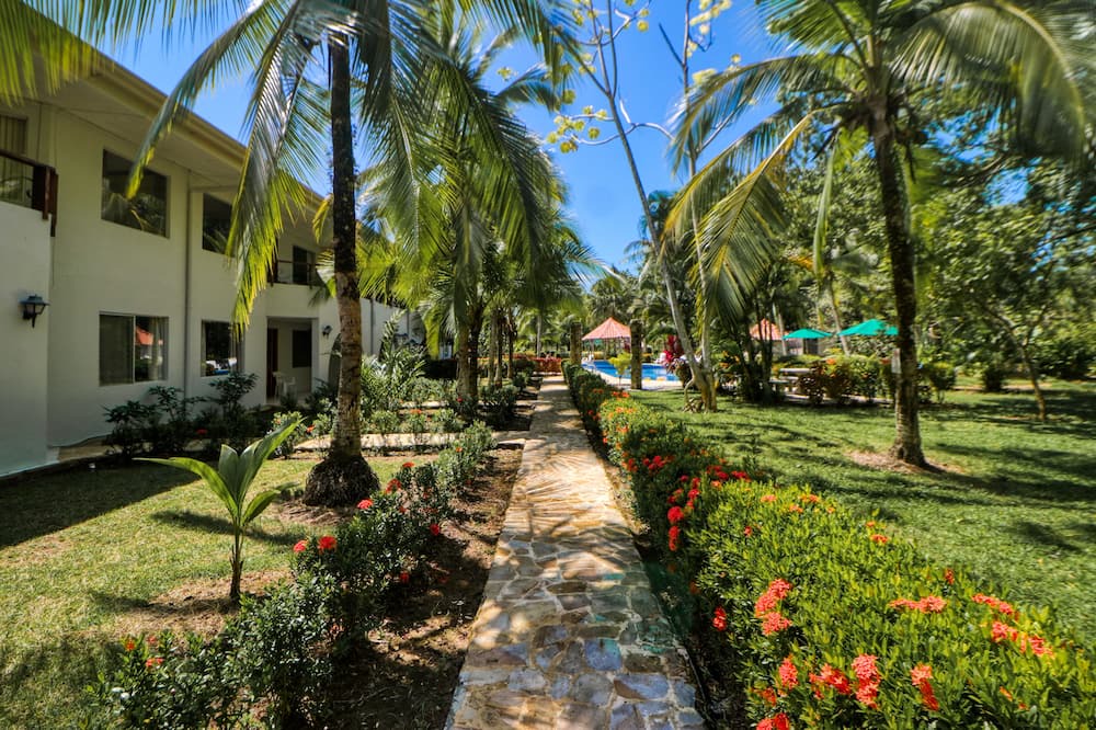 Photo of Others in Damas