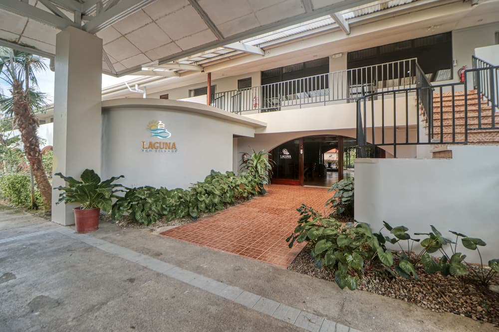 Photo of Others in Damas