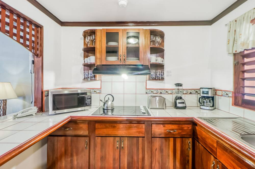 Photo of Others in Damas