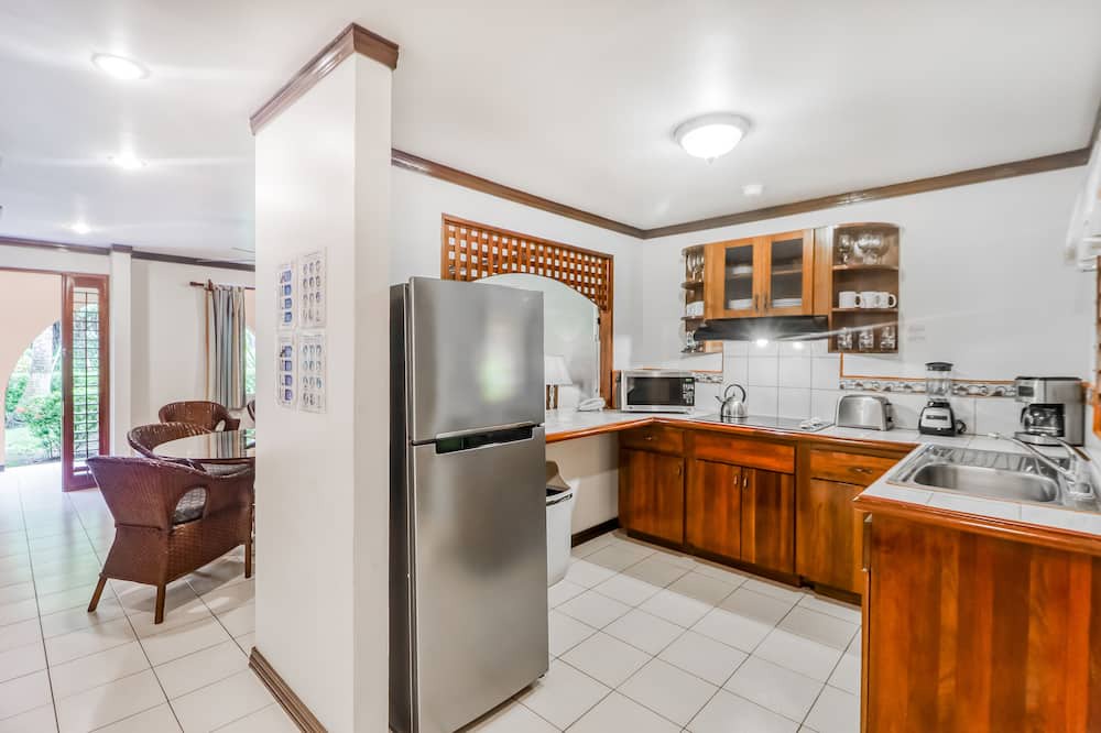 Photo of Others in Damas