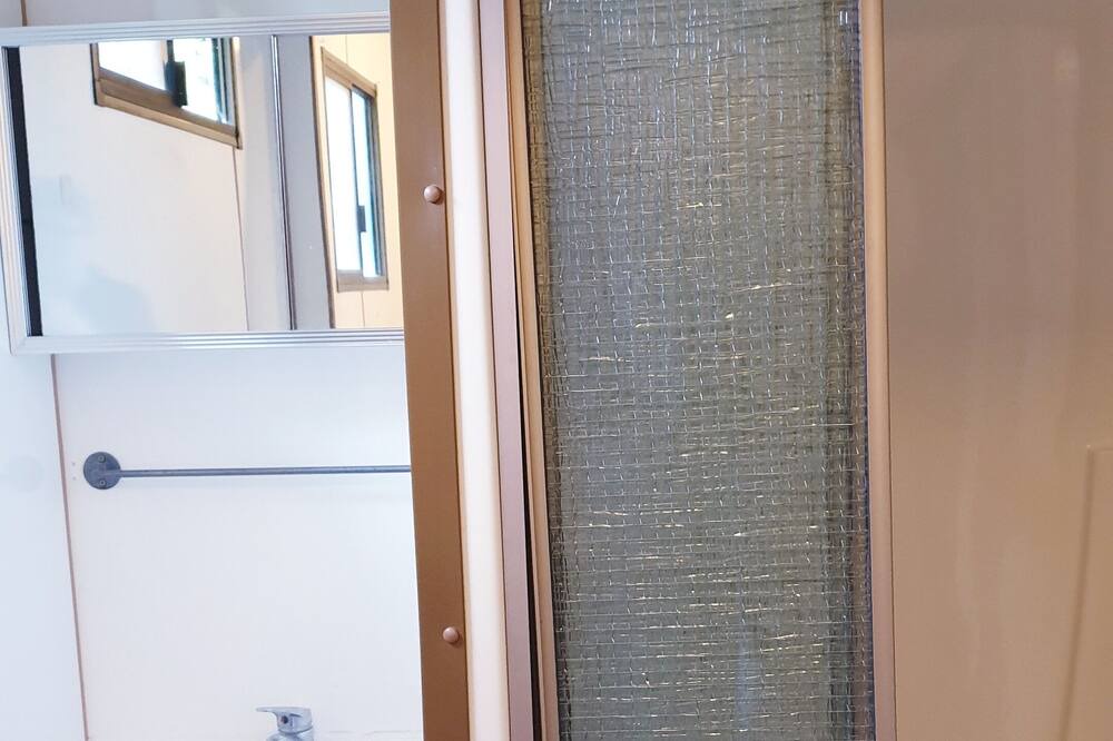 Photo of Bathroom in Beauty Point