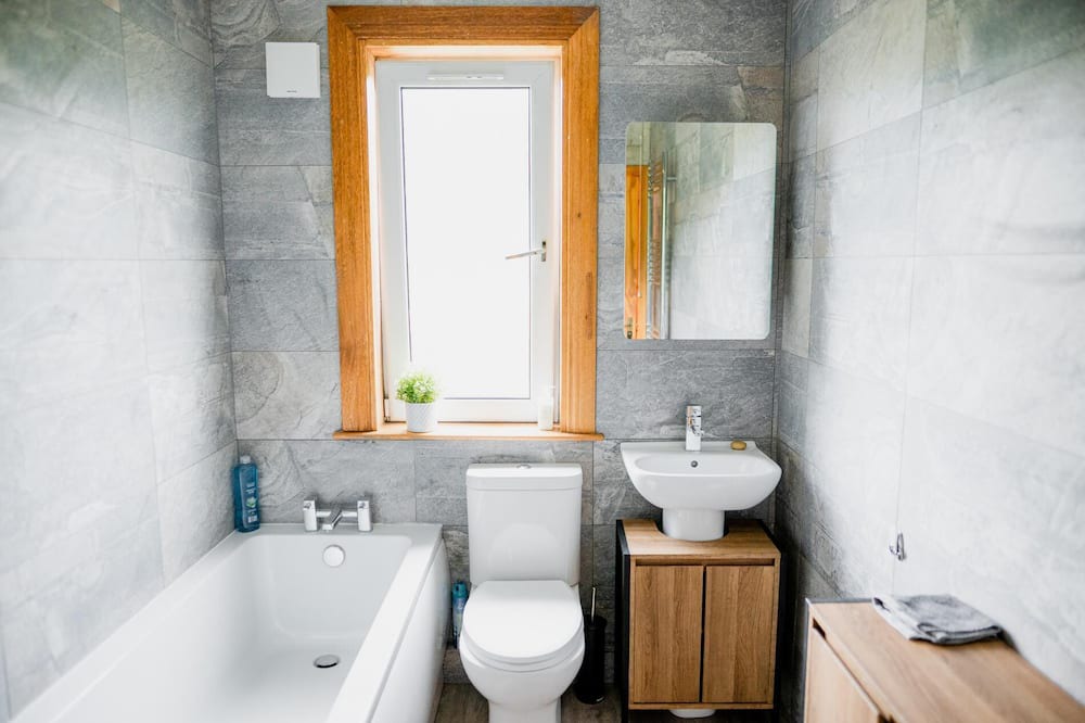 Photo of Bathroom in Innerleithen