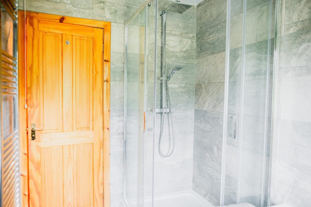 Photo of Bathroom in Innerleithen