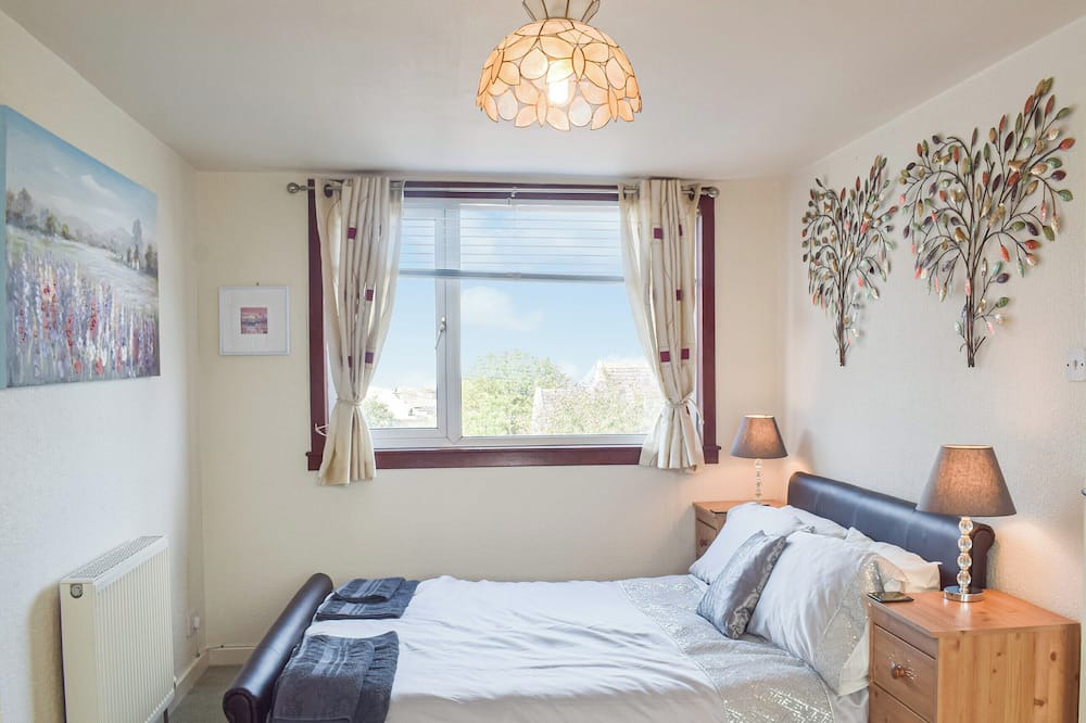 Photo of Bedroom in Ballantrae