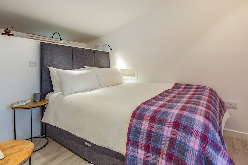 Photo of Bedroom in Glendale