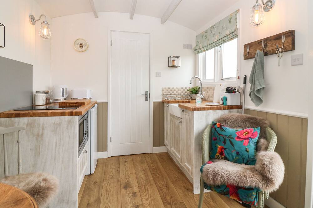 Photo of Kitchen in New Deer