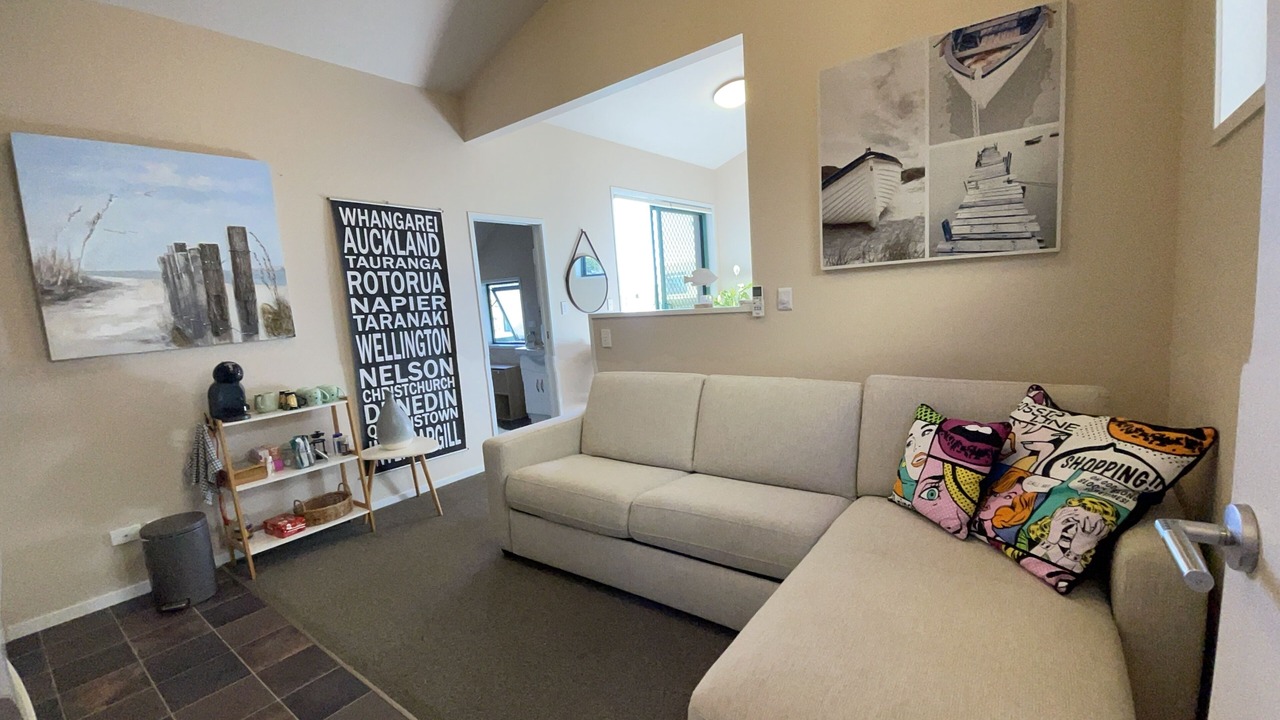 Photo of Livingroom in Ohope