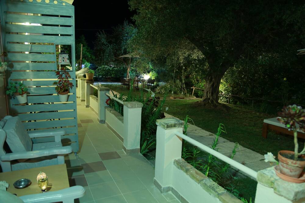 Photo of Others in Petriti