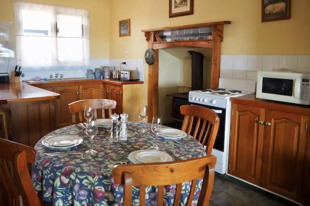 Photo of Kitchen in Emita