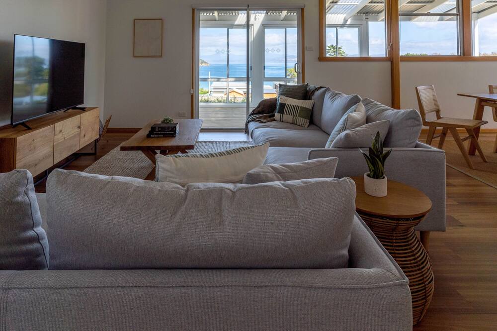 Photo of Livingroom in Alonnah