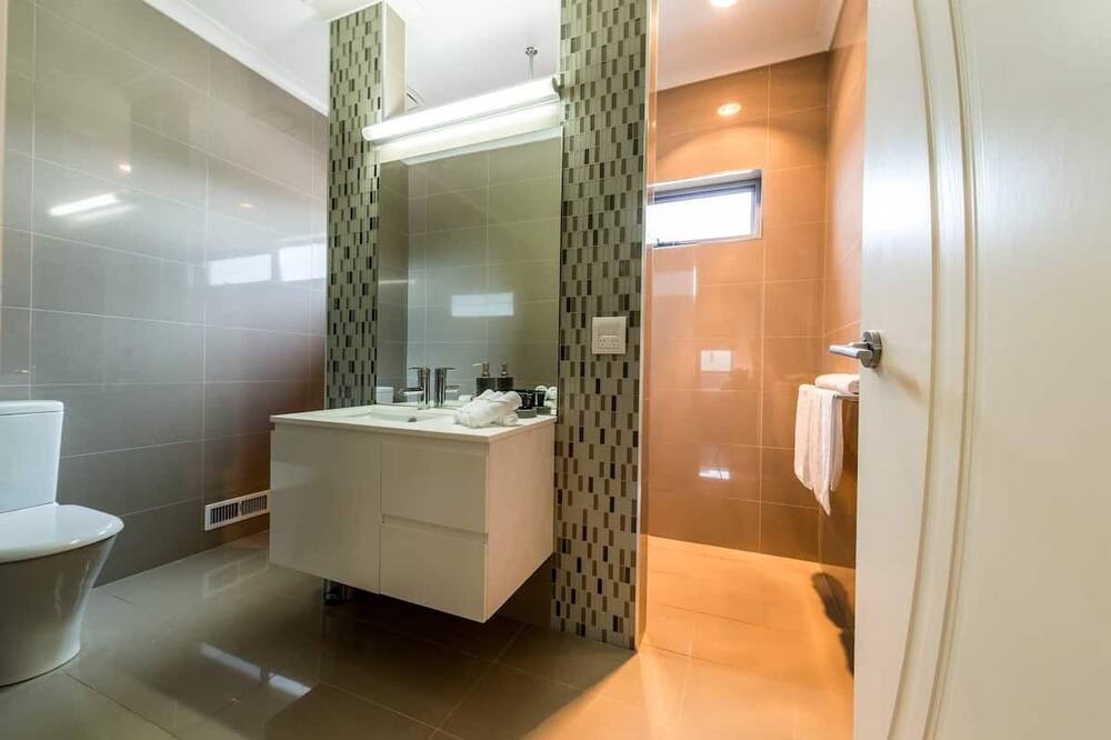 Photo of Bathroom in Ulverstone