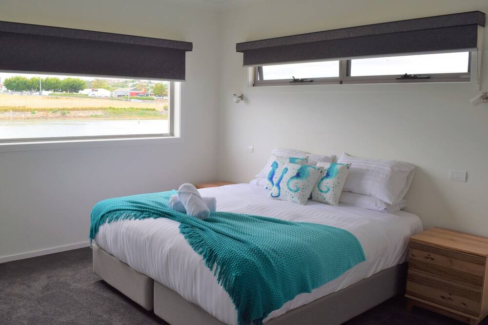 Photo of Bedroom in Ulverstone