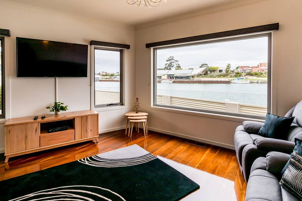 Photo of Bedroom in Ulverstone